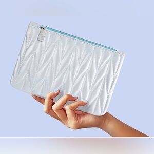 NWOT IPSY January 2026 Makeup Bag